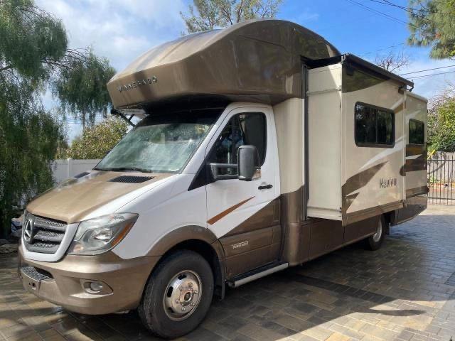 Photo 2 from auction – 2016 MERCEDES-BENZ SPRINTER with VIN WDAPF4CC0G9666231
