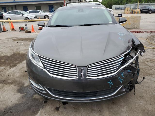 Photo 5 from auction – 2016 LINCOLN MKZ with VIN 3LN6L2G98GR631439