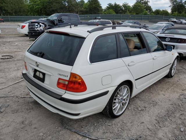 Photo 3 from auction – 2002 BMW 325 IT with VIN WBAEN33492PC10078