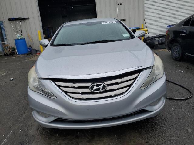 Photo 5 from auction – 2011 HYUNDAI SONATA SE with VIN 5NPEC4AC4BH171207