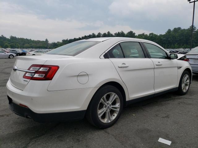 Photo 3 from auction – 2017 FORD TAURUS SEL with VIN 1FAHP2E87HG119424