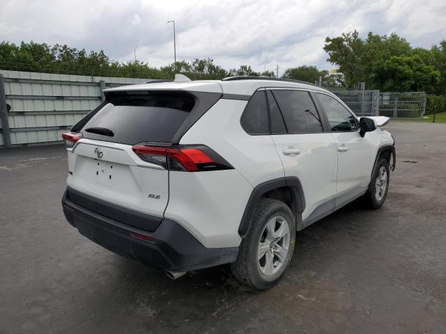 Photo 3 from auction – 2021 TOYOTA RAV4 XLE with VIN 2T3W1RFV2MC125891
