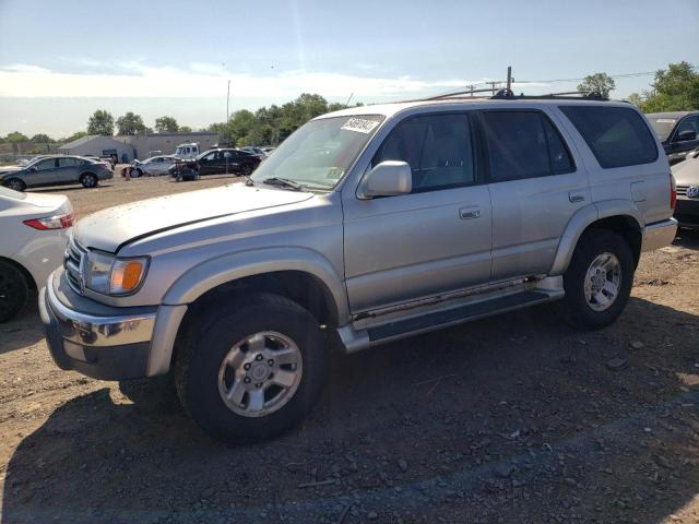 TOYOTA 4RUNNER SR 2000 with VIN JT3HN86RXY0314201 - Photo from auction