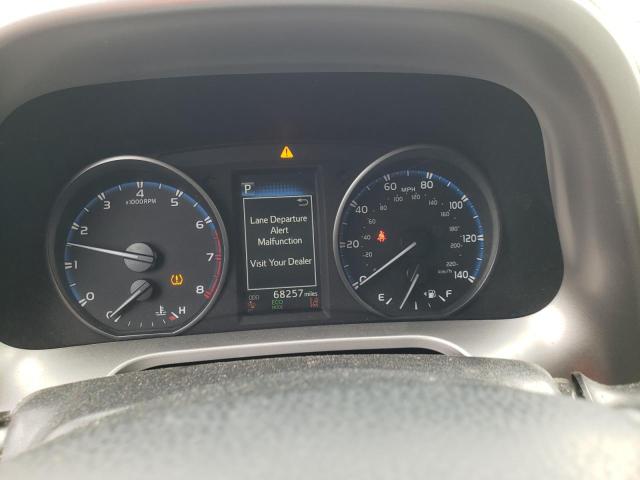 Photo 9 from auction – 2017 TOYOTA RAV4 XLE with VIN JTMRFREV4HJ704111