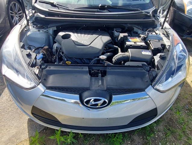 Photo 7 from auction – 2016 HYUNDAI VELOSTER with VIN KMHTC6AD2GU277109