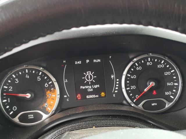 Photo 9 from auction – 2016 JEEP RENEGADE L with VIN ZACCJBBT3GPC85262
