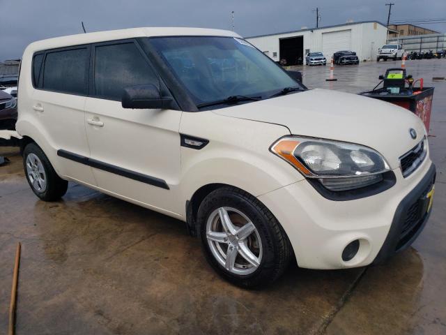 Photo 4 from auction – 2013 KIA SOUL with VIN KNDJT2A51D7759819