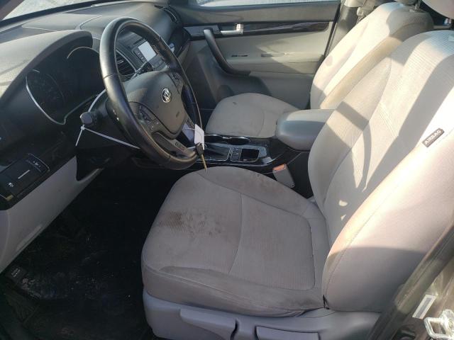 Photo 7 from auction – 2015 KIA SORENTO LX with VIN 5XYKT4A69FG623128