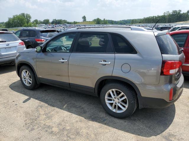 Photo 2 from auction – 2015 KIA SORENTO LX with VIN 5XYKTCA64FG595412