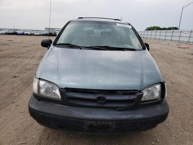 Photo 5 from auction – 1998 TOYOTA SIENNA with VIN 4T3ZF13C5WU027510