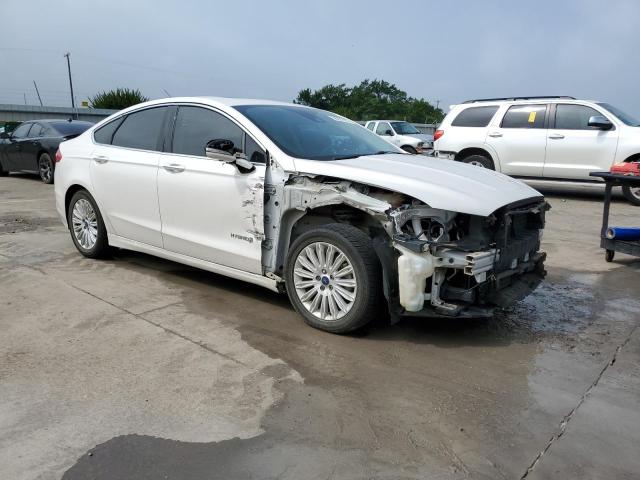Photo 4 from auction – 2015 FORD FUSION SE with VIN 3FA6P0LU1FR127231