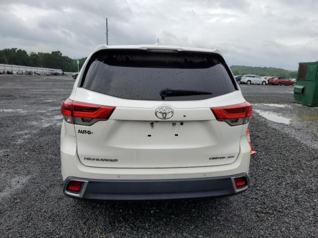 Photo 6 from auction – 2018 TOYOTA HIGHLANDER with VIN 5TDDZRFH4JS485265