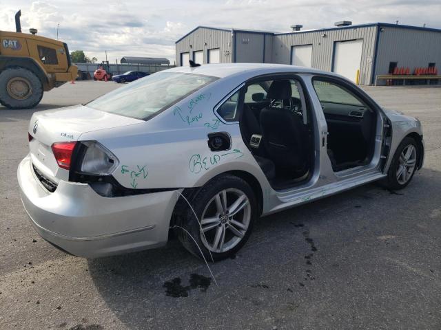 Photo 3 from auction – 2015 VOLKSWAGEN PASSAT SEL with VIN 1VWCS7A36FC123301