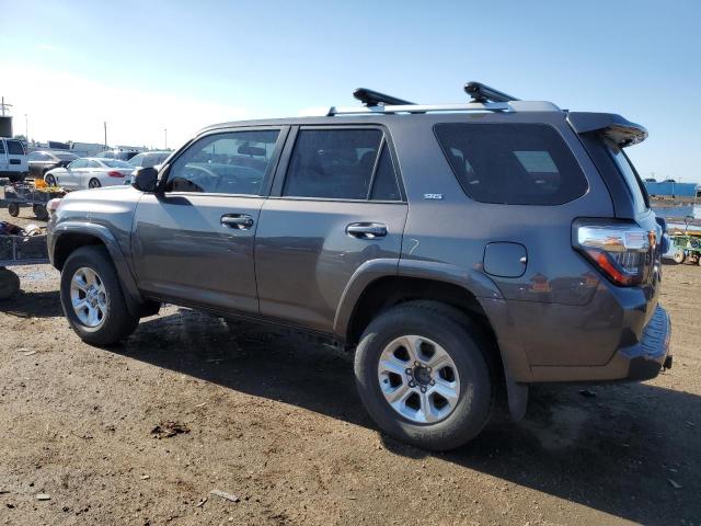 Photo 2 from auction – 2017 TOYOTA 4RUNNER SR with VIN JTEBU5JR2H5436558