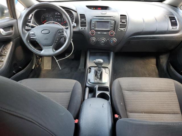 Photo 8 from auction – 2017 KIA FORTE LX with VIN 3KPFL4A74HE055929