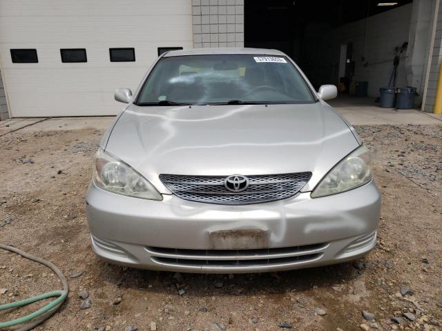 Photo 5 from auction – 2003 TOYOTA CAMRY LE with VIN 4T1BE32K13U754351