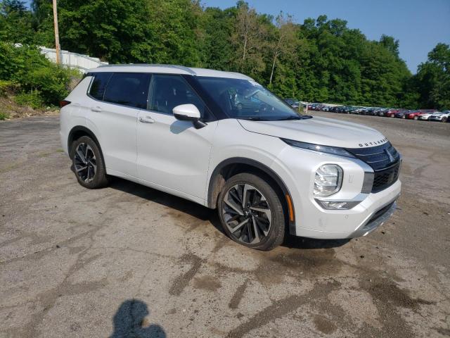 Photo 4 from auction – 2022 MITSUBISHI OUTLANDER with VIN JA4J4VA83NZ058627