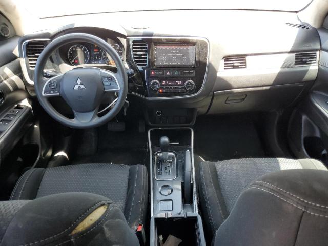 Photo 8 from auction – 2018 MITSUBISHI OUTLANDER with VIN JA4AD2A32JZ015622
