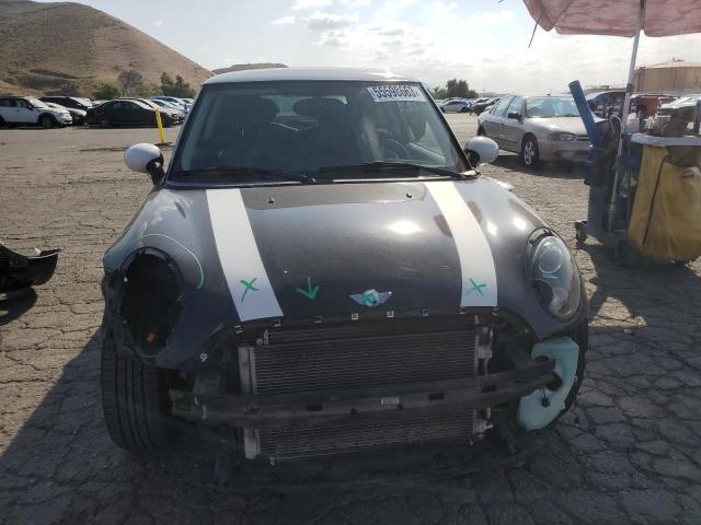 Photo 5 from auction – 2013 MINI COOPER with VIN WMWSU3C54DT688821