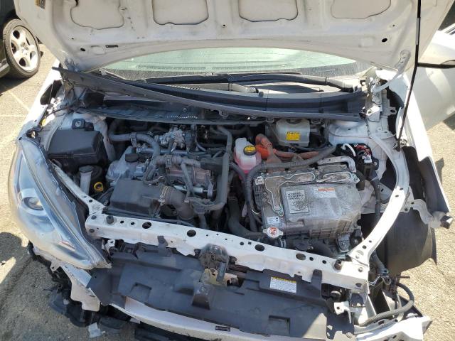 Photo 11 from auction – 2016 TOYOTA PRIUS C with VIN JTDKDTB31G1589957