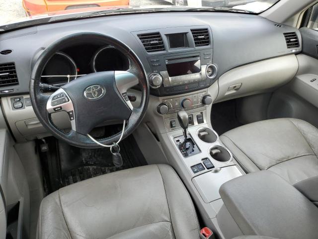 Photo 8 from auction – 2011 TOYOTA HIGHLANDER with VIN 5TDBK3EH0BS085490