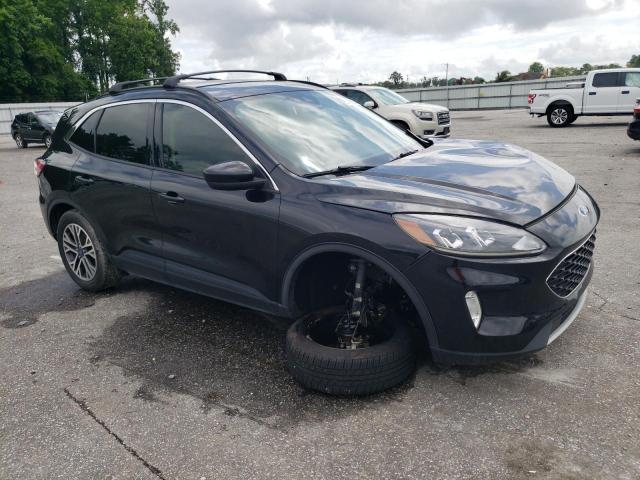 Photo 4 from auction – 2020 FORD ESCAPE SEL with VIN 1FMCU0H61LUA67046