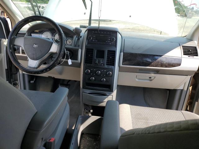 Photo 8 from auction – 2010 DODGE GRAND CARA with VIN 2D4RN5D14AR211673