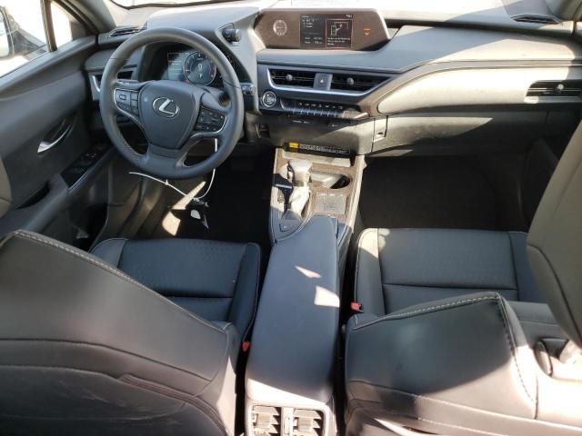 Photo 8 from auction – 2021 LEXUS UX 200 with VIN JTHX3JBH0M2032549