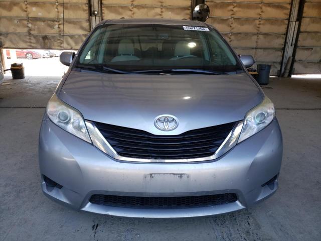 Photo 5 from auction – 2013 TOYOTA SIENNA LE with VIN 5TDKK3DC4DS302547