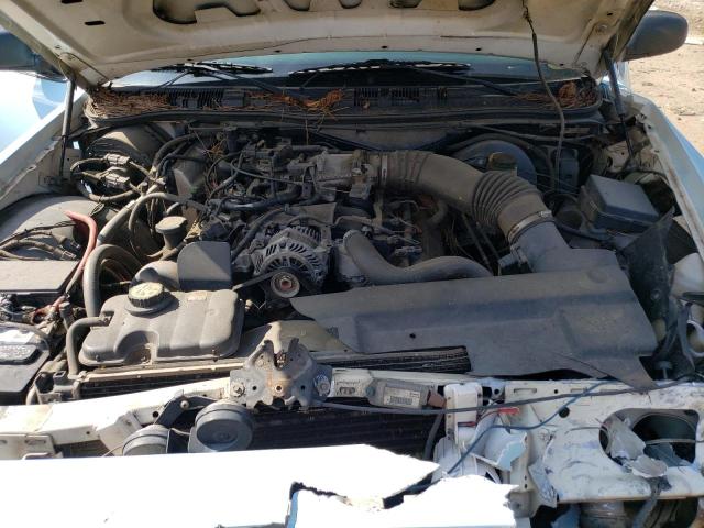 Photo 11 from auction – 2004 FORD CROWN VICT with VIN 2FAFP71W74X138892