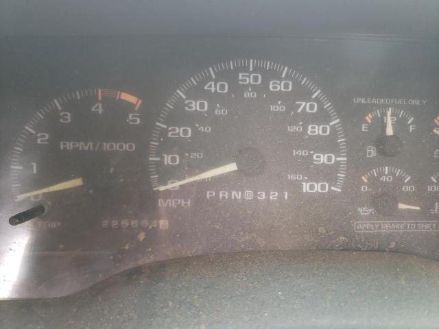 Photo 9 from auction – 1995 CHEVROLET C2500 with VIN 1GCFC24H0SZ102216