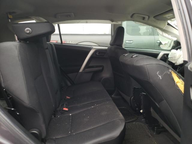 Photo 10 from auction – 2018 TOYOTA RAV4 LE with VIN 2T3ZFREV0JW430588
