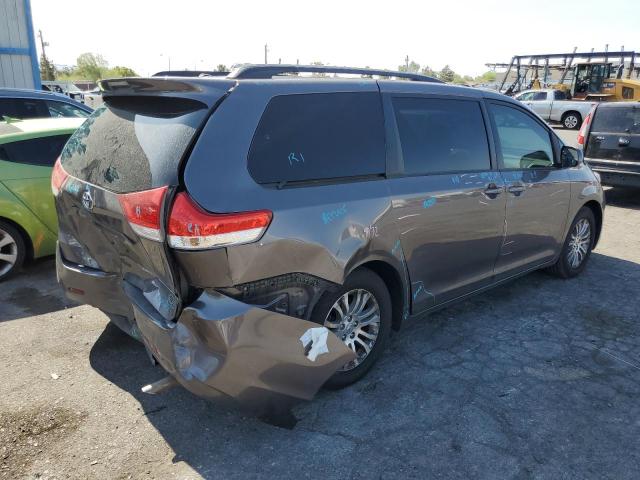 Photo 3 from auction – 2011 TOYOTA SIENNA XLE with VIN 5TDYK3DC9BS032822