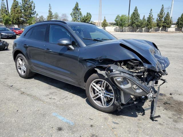 Photo 4 from auction – 2017 PORSCHE MACAN S with VIN WP1AB2A53HLB19707