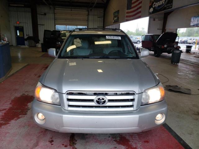 Photo 5 from auction – 2005 TOYOTA HIGHLANDER with VIN JTEEP21A850078596
