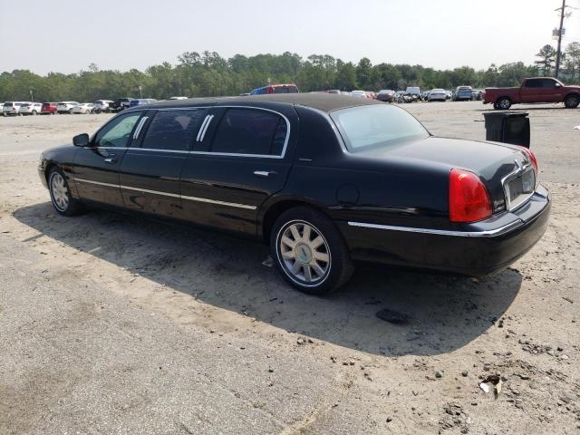 Photo 2 from auction – 2005 LINCOLN TOWN CAR E with VIN 1L1FM88W35Y644104
