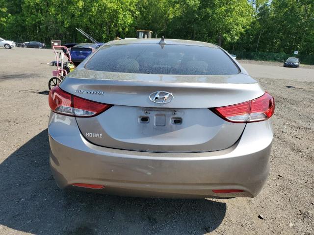 Photo 6 from auction – 2012 HYUNDAI ELANTRA GL with VIN 5NPDH4AE5CH081953