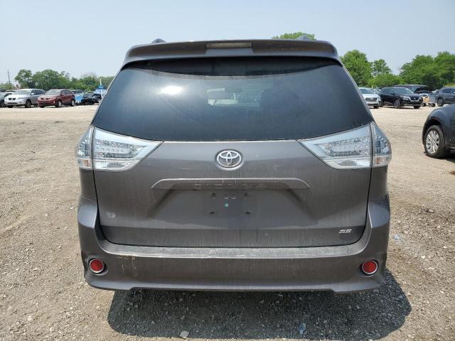 Photo 6 from auction – 2017 TOYOTA SIENNA SE with VIN 5TDXZ3DC0HS896660