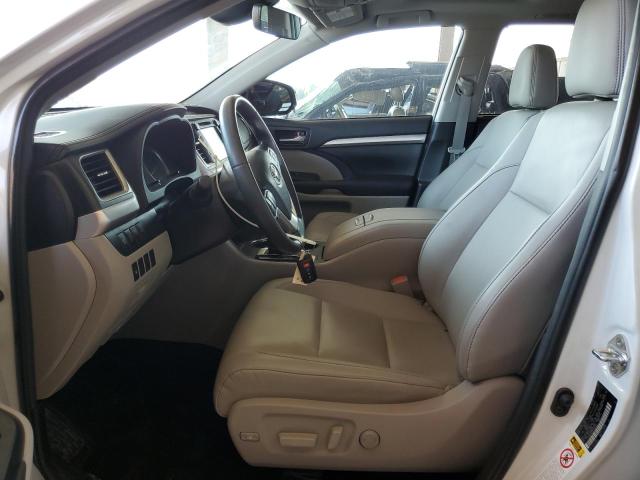 Photo 7 from auction – 2019 TOYOTA HIGHLANDER with VIN 5TDKZRFH2KS552213