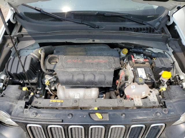 Photo 11 from auction – 2017 JEEP RENEGADE L with VIN ZACCJBBB0HPF95300