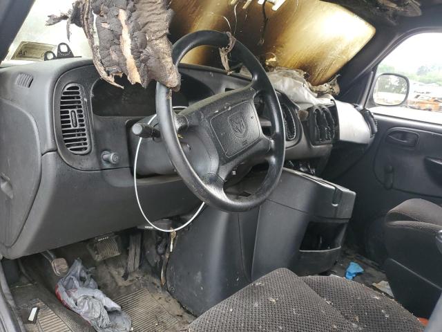 Photo 8 from auction – 2003 DODGE RAM VAN B3 with VIN 2D7KB31Z33K526357