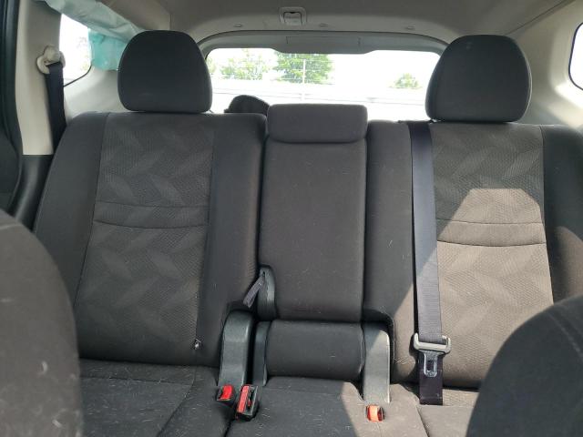 Photo 10 from auction – 2016 NISSAN ROGUE S with VIN KNMAT2MV8GP632355