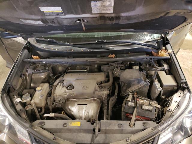 Photo 12 from auction – 2015 TOYOTA RAV4 LE with VIN 2T3BFREV7FW346096