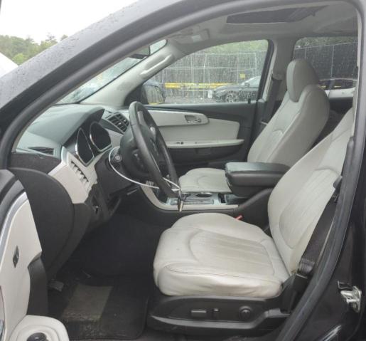 Photo 7 from auction – 2011 CHEVROLET TRAVERSE L with VIN 1GNKVLED6BJ117013