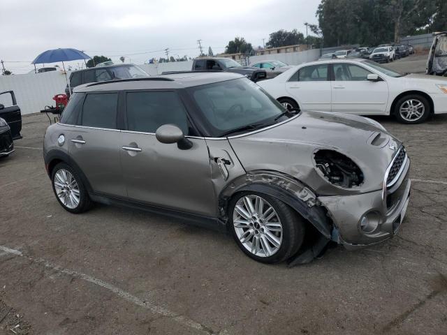 Photo 4 from auction – 2017 MINI COOPER S with VIN WMWXU3C56H2D32908