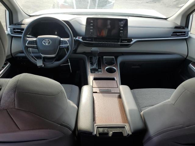 Photo 8 from auction – 2021 TOYOTA SIENNA LE with VIN 5TDKRKEC3MS015589