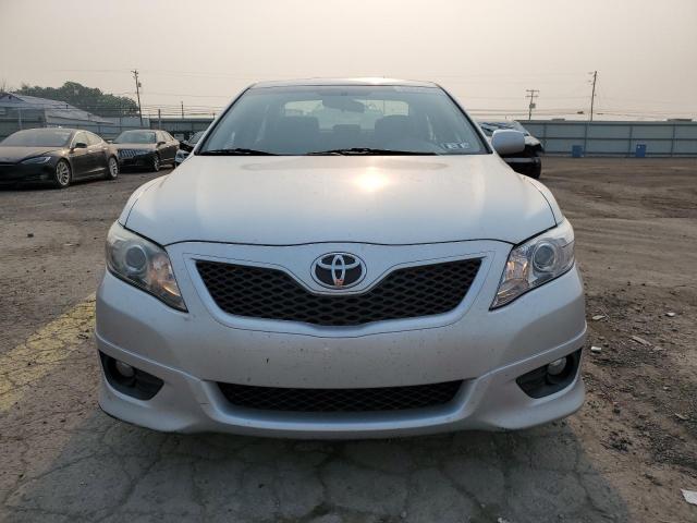Zdjęcie 5 z aukcji – 2011 TOYOTA CAMRY BASE z VIN 4T1BF3EK5BU118460