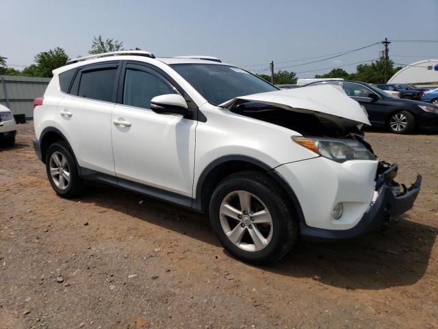 Photo 4 from auction – 2014 TOYOTA RAV4 XLE with VIN JTMWFREV5EJ010252