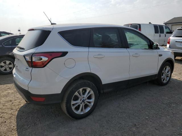 Photo 3 from auction – 2017 FORD ESCAPE SE with VIN 1FMCU0GD2HUE70587