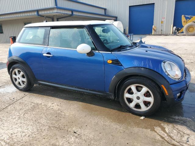 Photo 4 from auction – 2008 MINI COOPER with VIN WMWMF335X8TU66034